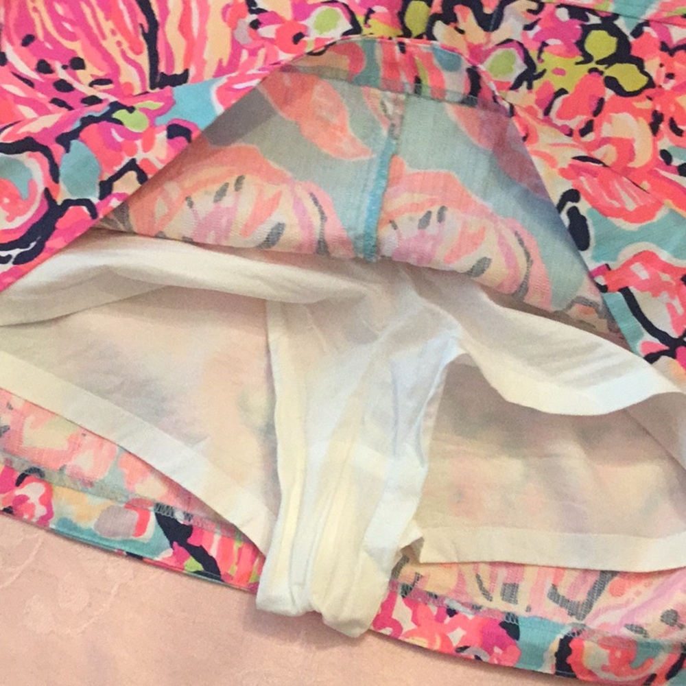 Lily Pulitzer - Picture 2 of 4